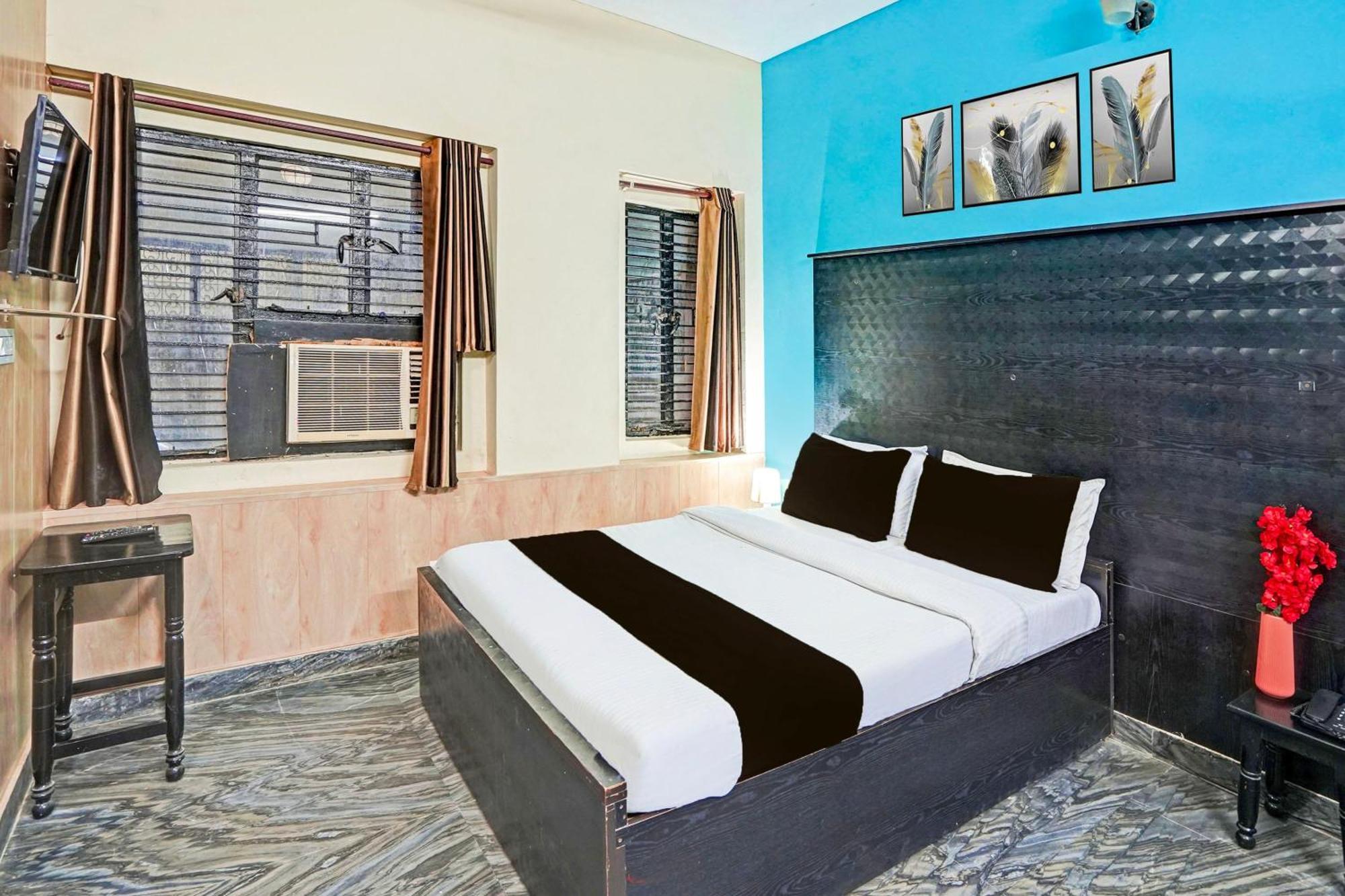 Super Collection O Mathura Near Railway Station Exterior foto